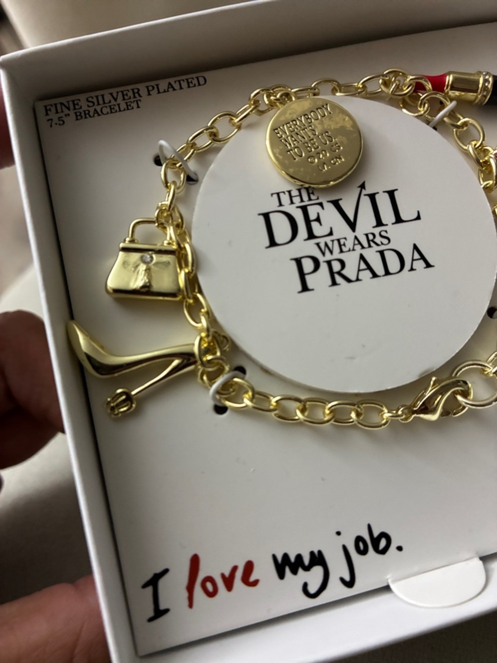 24HR DROP ⬇️ The devil wears Prada charm bracelet - Picture 9 of 9